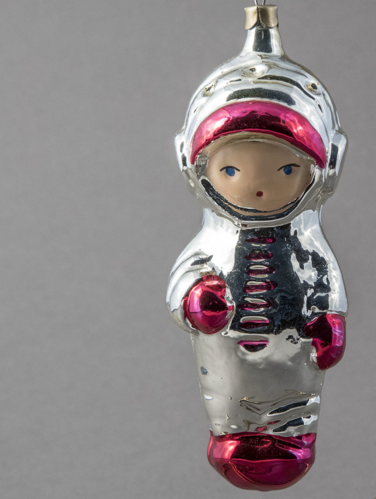 Cosmonaut ornament. (Courtesy Museum of Russian Icons)