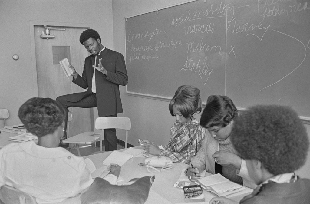 Pirkle Jones, "George Murray, Minister of Education, teaching English at San Francisco State College, San Francisco, CA," Oct. 2, 1968. (Courtesy University of California, Santa Cruz)