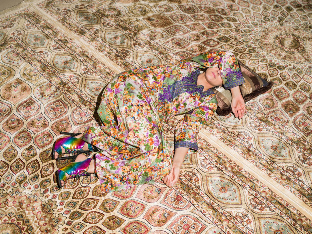 Farah Al Qasim, "M Napping on Carpet," 2016, archival inkjet print. (Courtesy the artist; Helena Anrather, New York; and The Third Line, Dubai)
