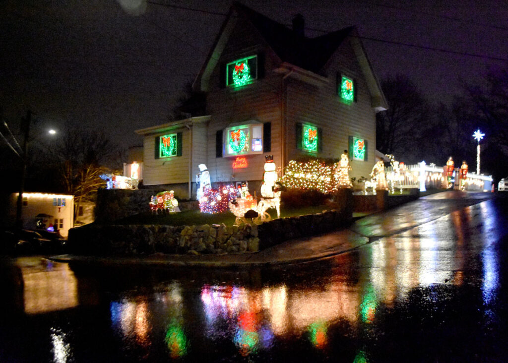 Christmas lights at 20 Dale St., Malden. 2020. (©Greg Cook photo)