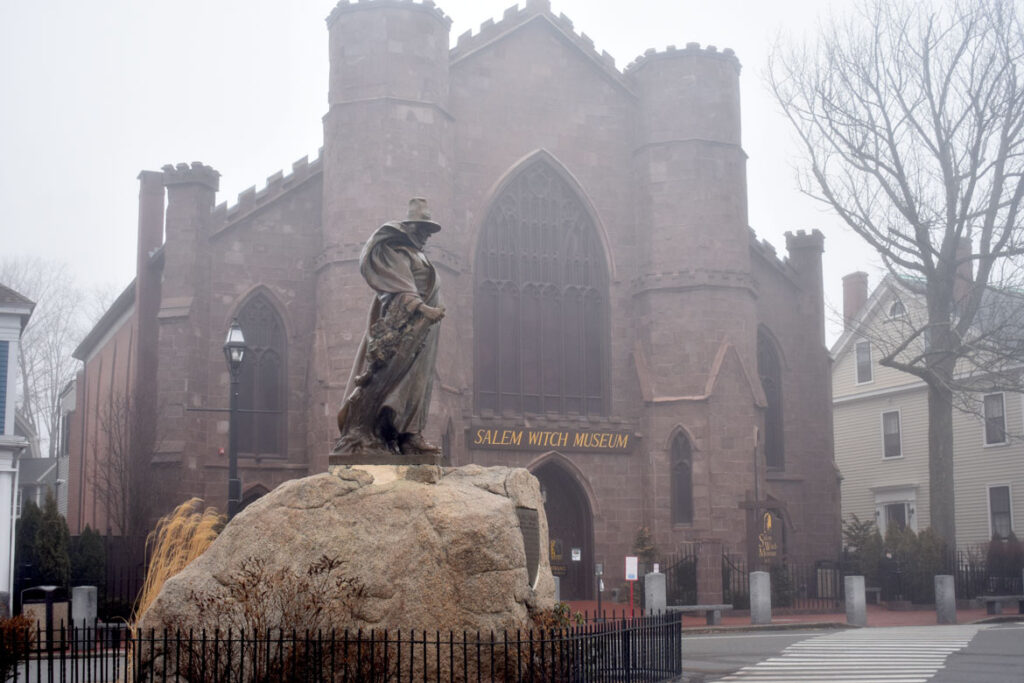 Statue of Roger Conant by Henry Hudson Kitson in front of the Salem Witch Museum, Salem, March 12, 2022. (©Greg Cook photo)