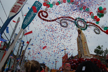 picFiesta062710Proc_0955web