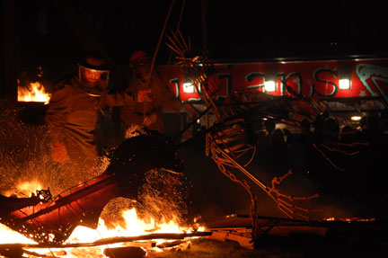 picIronPour102910_0467