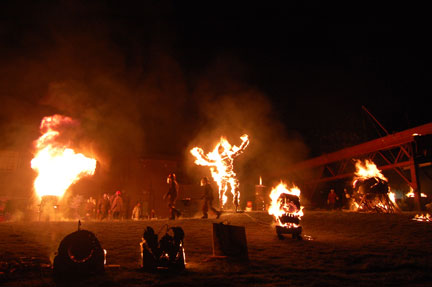 picIronPour102910_0636