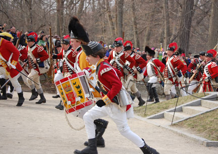 picPatriotsDay1104156ConcordBridge_0524W
