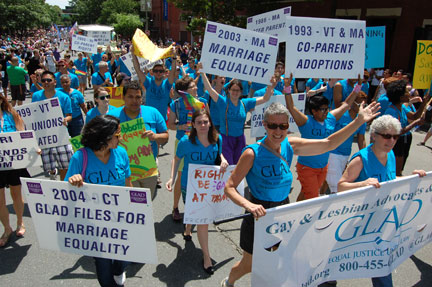 picBostonPride120609wA_0673w