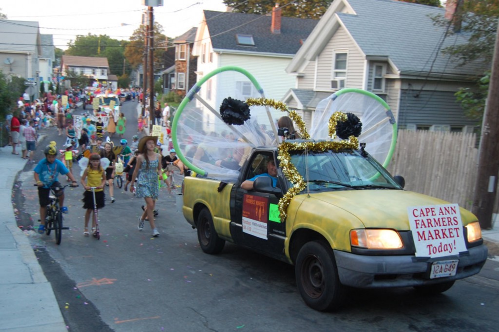 Bee-mobile.