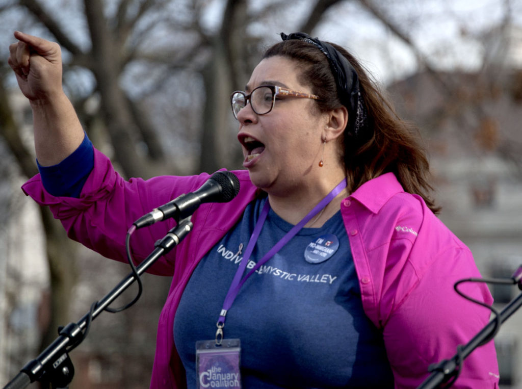 Zayda Ortiz of Indivisible Mystic Valley speaks at the Cambridge/Boston Women’s March at Cambridge Common, Jan. 20, 2018. (Greg Cook)