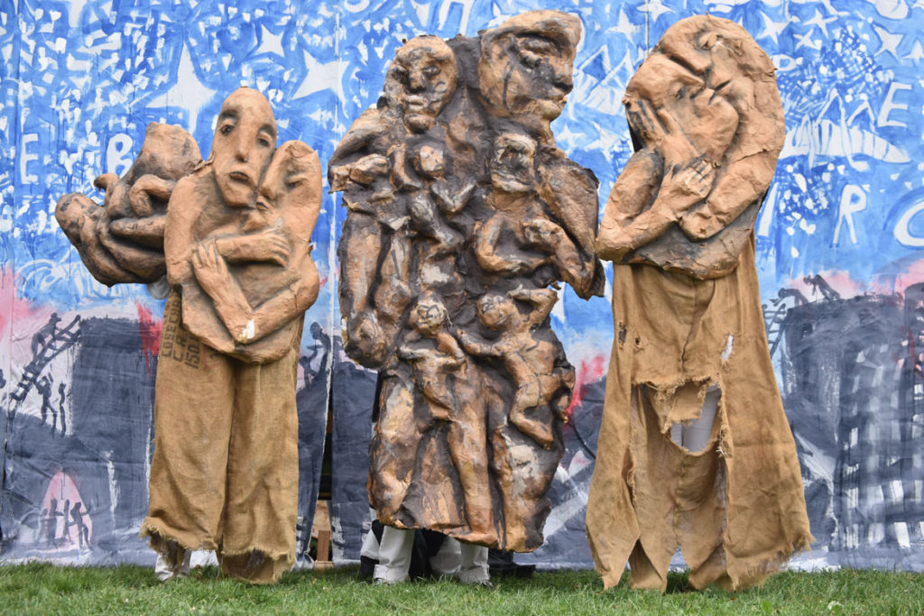 Bread and Puppet Theater's "Grasshopper Rebellion Circus" at Cambridge Common, Sept. 8, 2018. (Greg Cook)