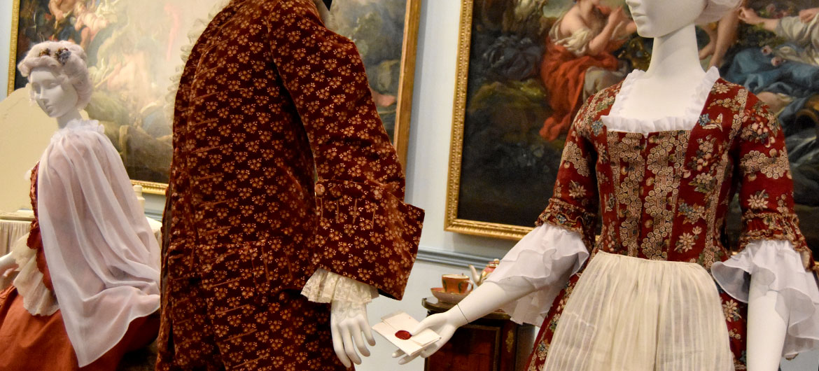 Tableau of man exchanging a note with a maid at a Paris mansion, c. 1760s. (Greg Cook)