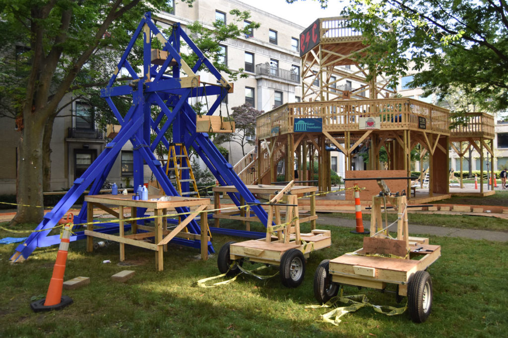 DIY cart track, Ferris wheel and fort at MIT's East Campus, Cambridge, Aug. 29, 2019. (Greg Cook)