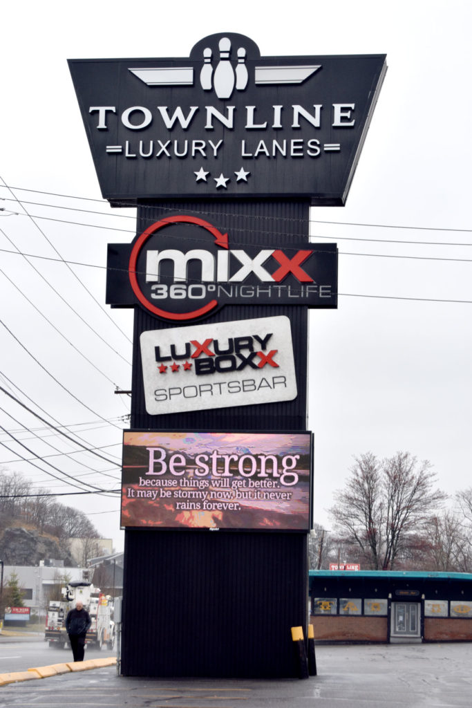 Town Line Luxury Lanes in Malden, March 20, 2020. (Greg Cook photo)