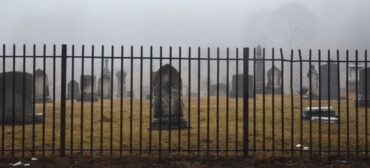 St. Mary's Cemetery along Margin Street / Route 114, Salem, March 12, 2022. (©Greg Cook photo)