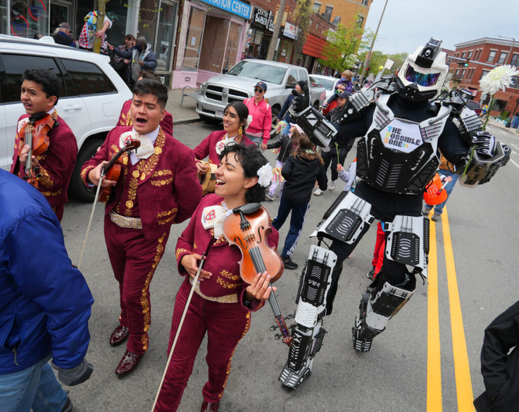 Wake Up the Earth Festival parade, May 7, 2022. (©Greg Cook photo)