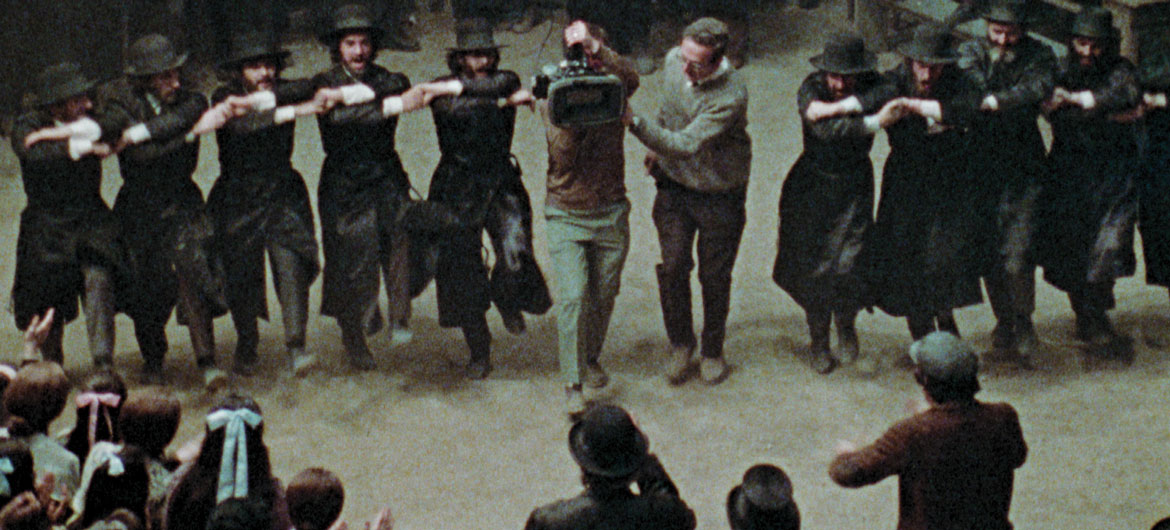 Filming the 1971 musical "Fiddler on the Roof," as seen in the 2021 documentary “Fiddler’s Journey to the Big Screen."