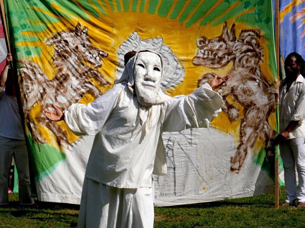 Bread and Puppet Theater's act about Israeli attacks on Palestinians in Gaza during its "Apocalypse Defiance Circus" in Glover, Vermont, Aug. 28, 2022. (© Greg Cook photo)