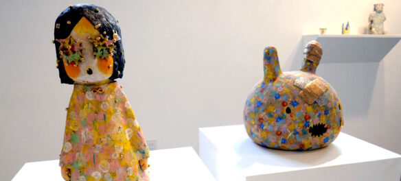 Aico Tsumori ceramics, 2022, LaiSun Keane gallery, Boston, January 2023. (© Greg Cook photo)