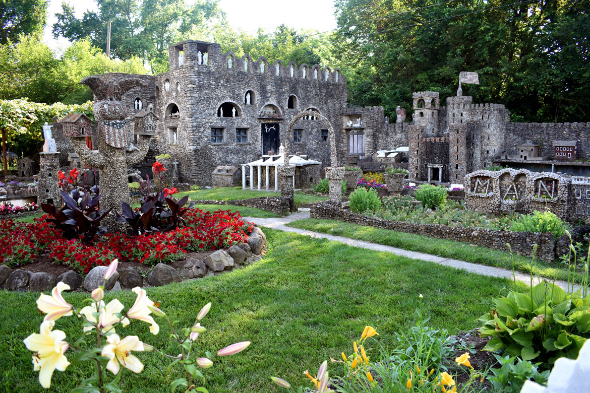 Ben Hartman's Rock Garden at Springfield, Ohio, 2021. (©Greg Cook photo)