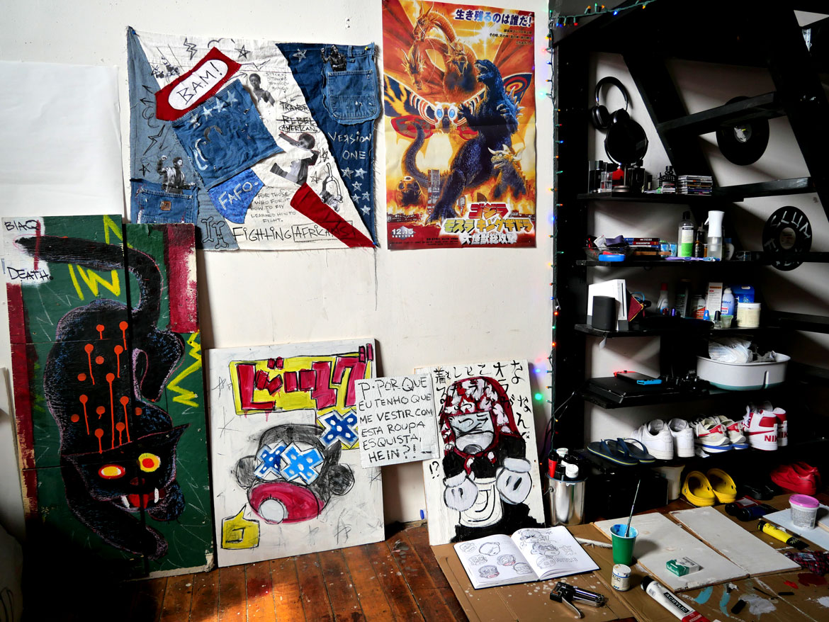 Ziggy Smith's live-work space at the Dirt Palace, Providence, August 2025. (©Greg Cook photo)