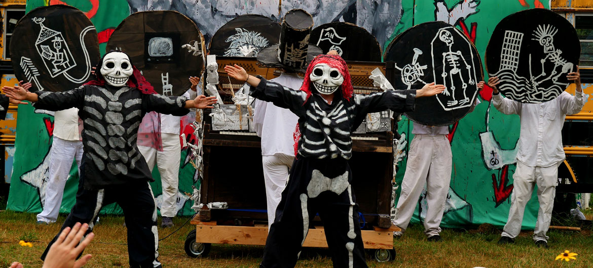 Bread & Puppet Theater's "Our Domestic Resurrection Revolution in Progress Circus," Glover, Vermont, July 20, 2025. (©Greg Cook photo)