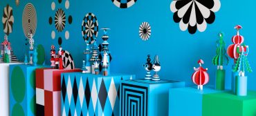 Lesley Barnes and Ross McAuley, "Fashion Play," 2025. Installation view at YSP. (Photo © Jo Crawford, courtesy Yorkshire Sculpture Park)