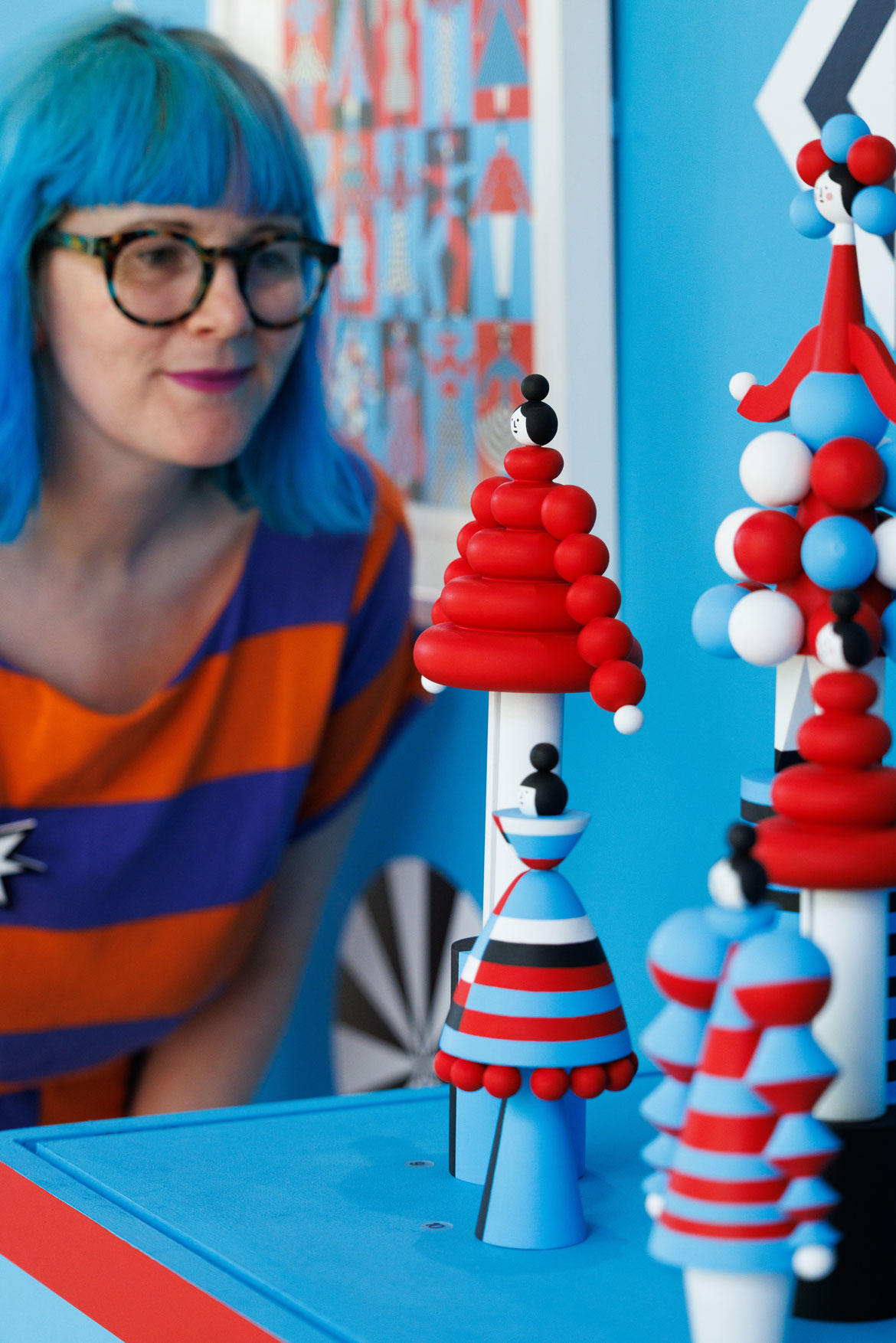 Lesley Barnes and Ross McAuley, "Fashion Play," 2025. Installation view at YSP. (Photo © Jo Crawford, courtesy Yorkshire Sculpture Park)