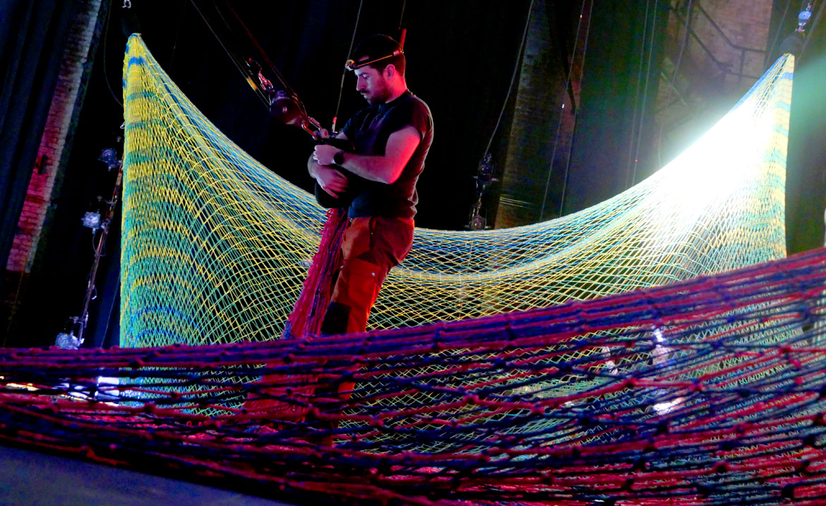 Rigger at rehearsal for "Noli Timere" at ArtsEmerson's Emerson Cutler Majestic Theatre, Jan 24, 2026. (©Greg Cook photo)