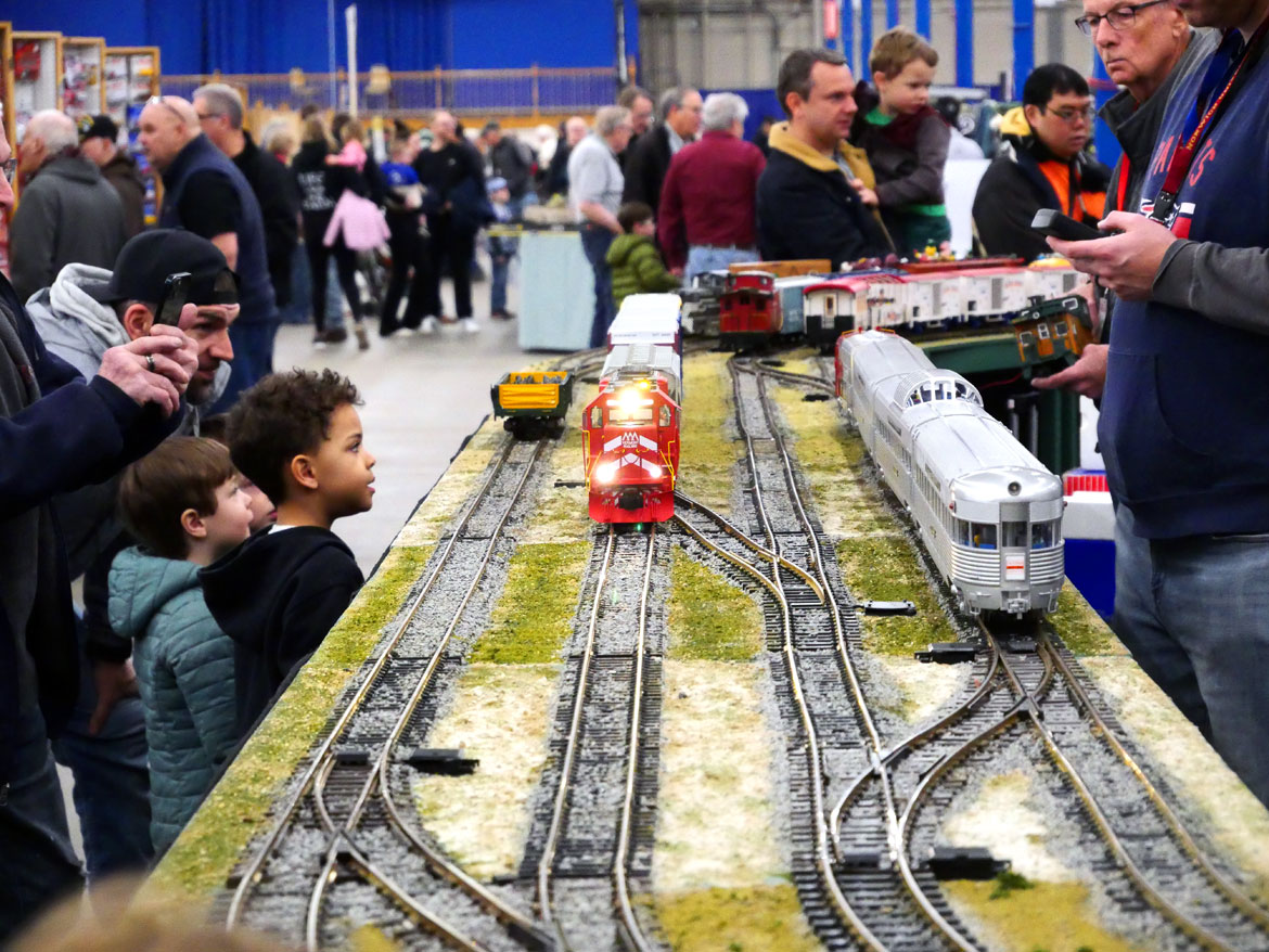 Greenberg's Great Train & Toy Show in Wilmington, March 22, 2026. New Hampshire Garden Railway Society layout. (©Greg Cook photo)
