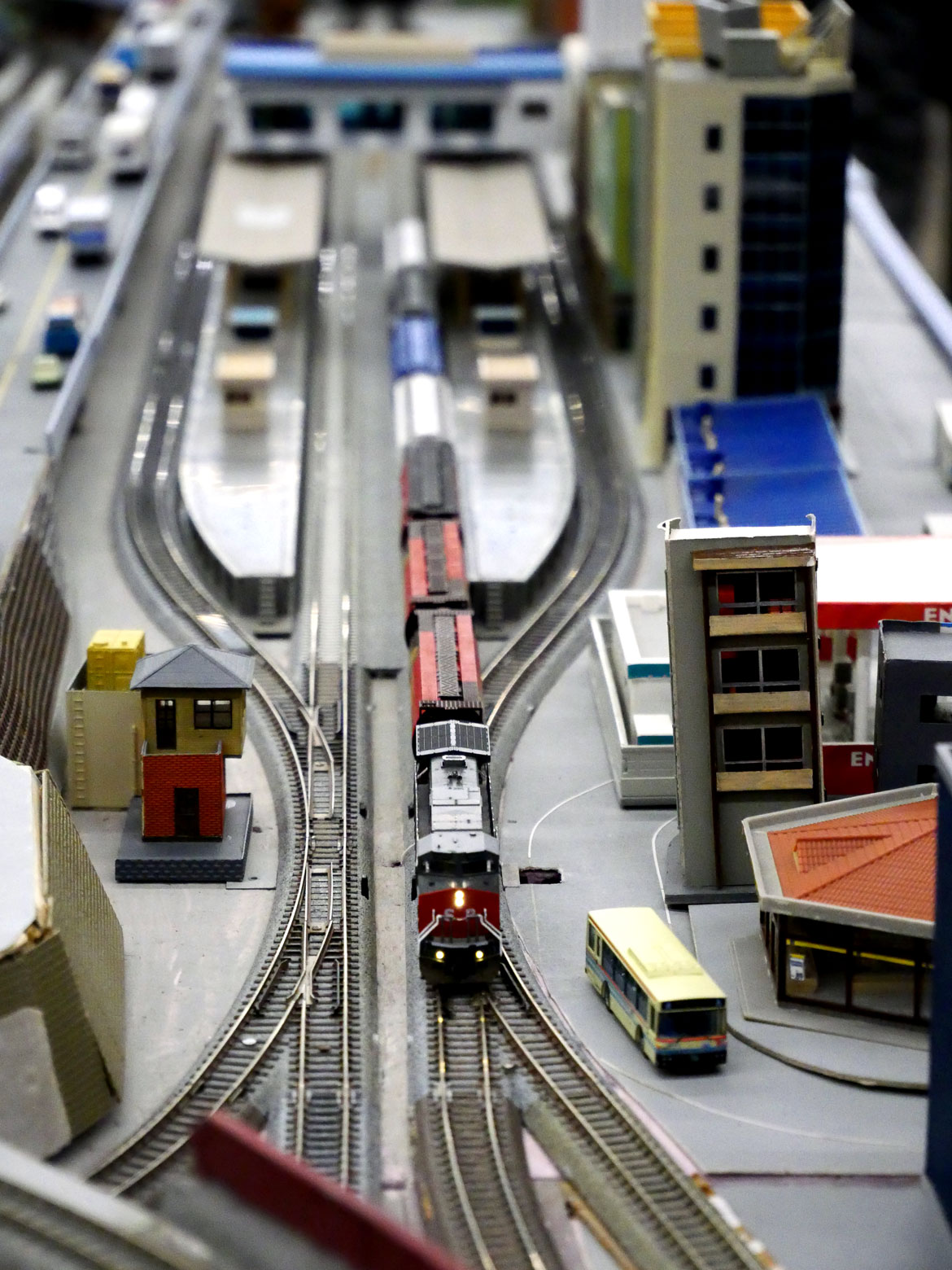 Greenberg's Great Train & Toy Show in Wilmington, March 22, 2026. Northeast T-Track layout. (©Greg Cook photo)