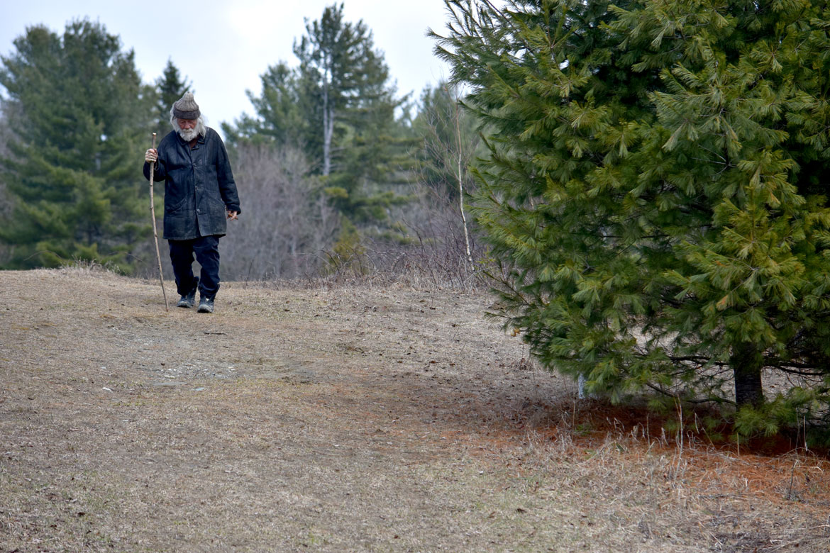 Peter Schumann arriving for the "Spring Ritual" at Bread and Puppet Theater, Glover, Vermont, April 11, 2026. (©Greg Cook photo)