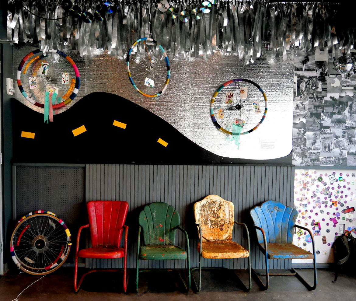 The Shiny Shop in Allston, June 11, 2026. (©Greg Cook photo)