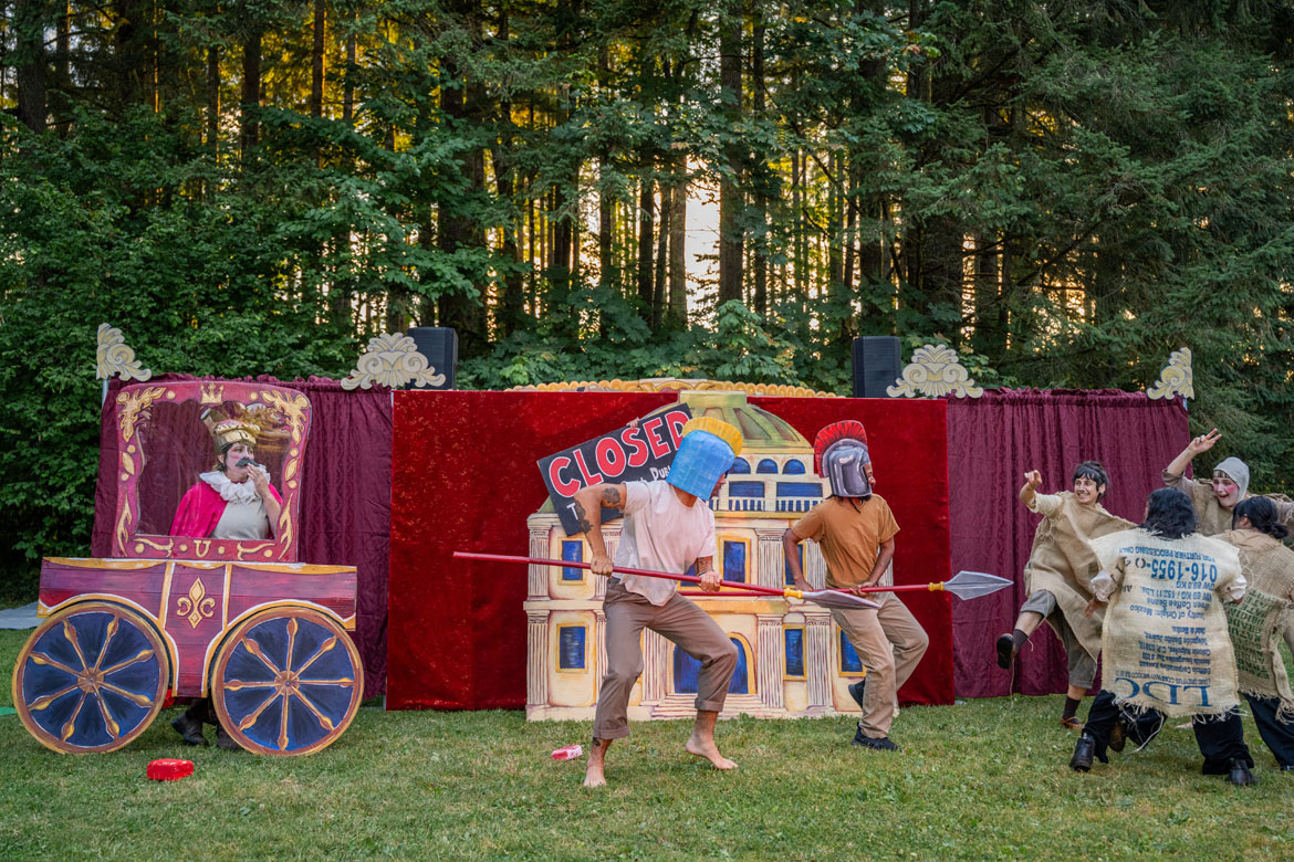 String and Shadow Puppet Theater's "Night At The Grand Opera," summer 2026. (Jo Arlow photo)