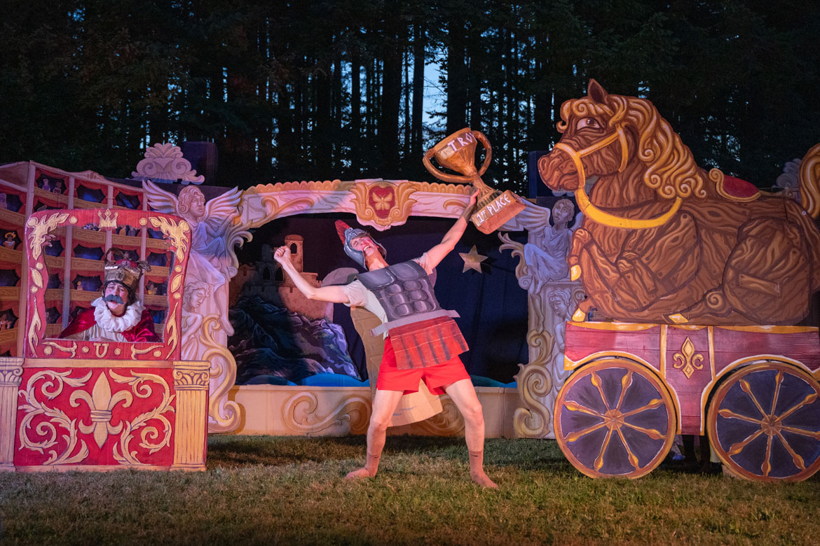 String and Shadow Puppet Theater's "Night At The Grand Opera," summer 2026. (Jo Arlow photo)
