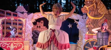 String and Shadow Puppet Theater's "Night At The Grand Opera," summer 2026. (Jo Arlow photo)