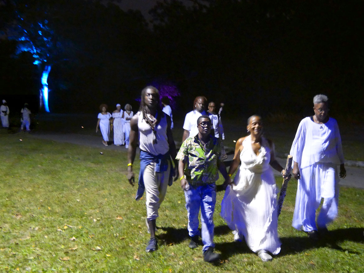 Opening processional of Ife Franklin's "Cabin in the Sky" at Boston's Franklin Park, Oct. 2, 2026. (©Greg Cook photo)